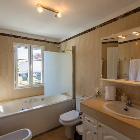 Sea Edge Friendly Prázdninový dům *