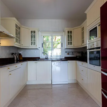 Tatil Evi Sea Edge Friendly